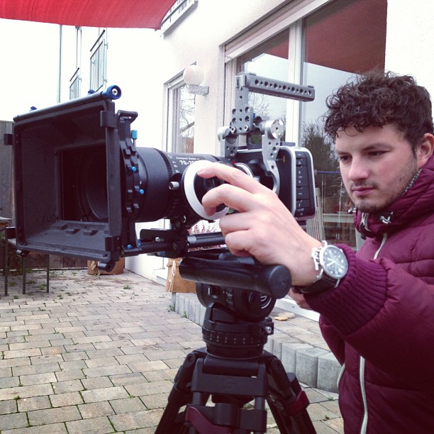 Testing the new Carl Zeiss Compact Zoom 70-200mm 2.9 with the Blackmagic Cinema Camera.