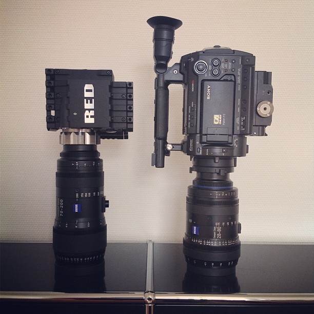 Two lenses to rule them all! Carl Zeiss CZ 28-80 2.9, Carl Zeiss CZ 70-200 2.9. #r3d #zeiss #sony #f3