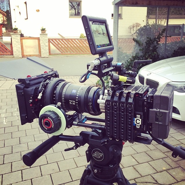 Tested the ZEISS 15-30 CZ zoom lens again. Actually it's a full frame cinema zoom. I had vignetting issues due to my Oconnor Mattebox w/ 4x4 filter trays. Same issue with 5,65x4 filter trays. You need a proper mattebox to work with lenses wider than 18mm at 5K resolution. If you are shooting 4K you don't have any issues. It's only a problem when using a full frame DSLR pr a Red Epic with more than 4K resolution. Don't get me wrong. If you get vignetting issues it's not the lens, it's the mattebox! ;)