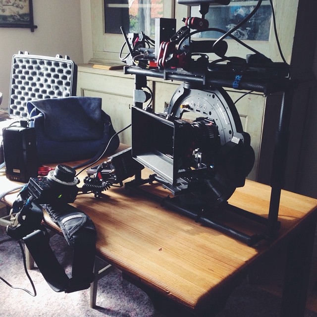 I really love my job. Day 16 is a wrap. We used the brand new MAXIMA MX30 gimbal today. This gimbal is outstanding. It can also carry an ARRI Alexa, Red Epic or ARRI Amira without any problems. The guys from Foma Systems showed a unit w/ an Amira and a heavy ZEISS Compact Zoom. Heavy, but it stabilizes your shots perfectly. If you need a gimbal for the professional use you should check out the MAXIMA. Would love to show you footage, but I'm not allowed. You can watch it on german television early next year though. #setlife #featurefilm