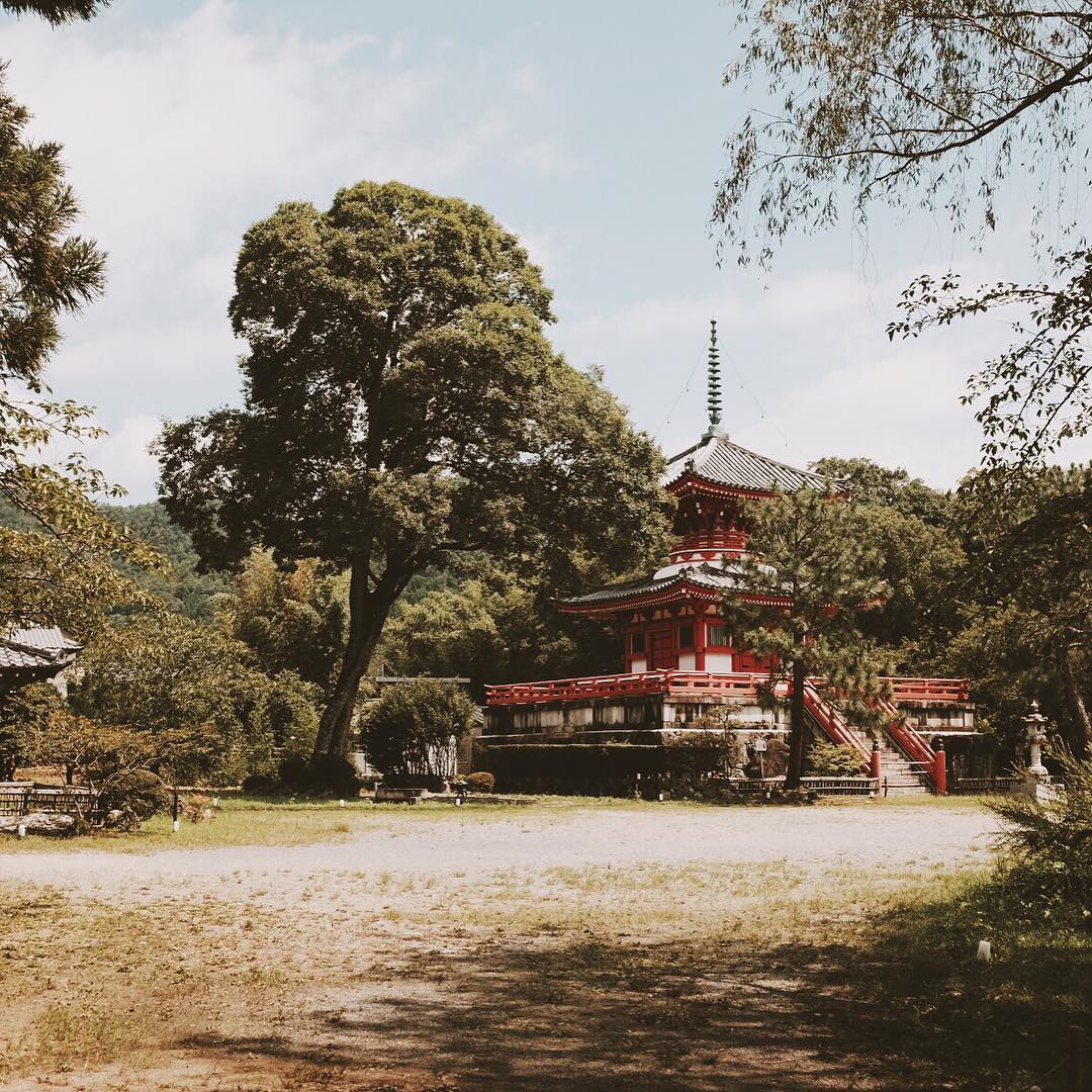 Japanese temple in #Kyoto. #fuji #x100t